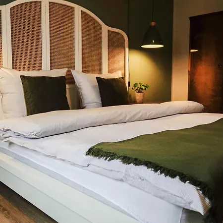 Urlaubsfreude Biedermann Haus Glücksstein Smaragd * Bad Schandau