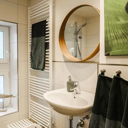 Urlaubsfreude Biedermann Haus Gluecksstein Smaragd *