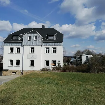 Urlaubsfreude Biedermann Haus Glücksstein Smaragd
